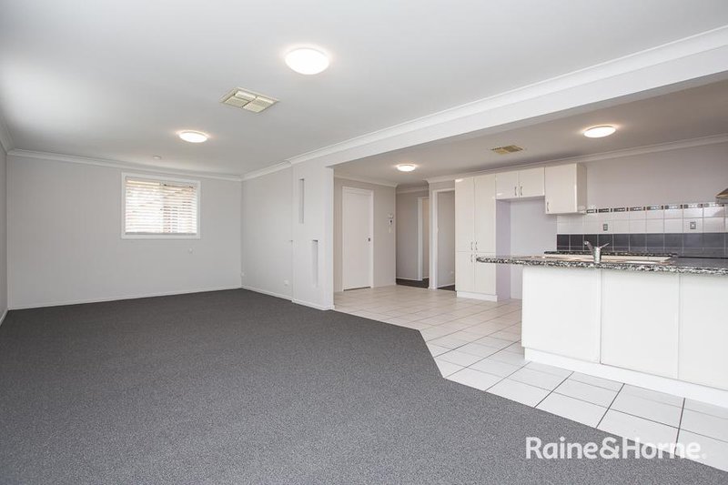 Photo - 1 Wright Street, Tamworth NSW 2340 - Image 6