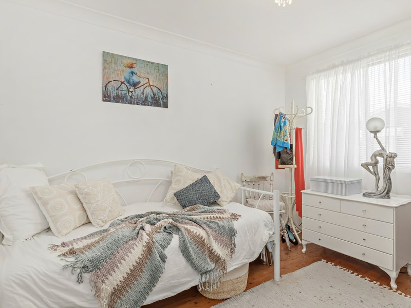 Photo - 1 Wyatt Street, Moss Vale NSW 2577 - Image 9