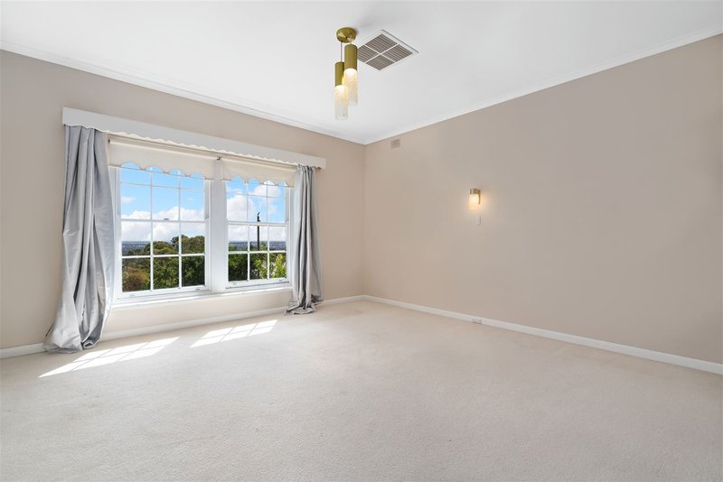 Photo - 1 Wyfield Street, Wattle Park SA 5066 - Image 6