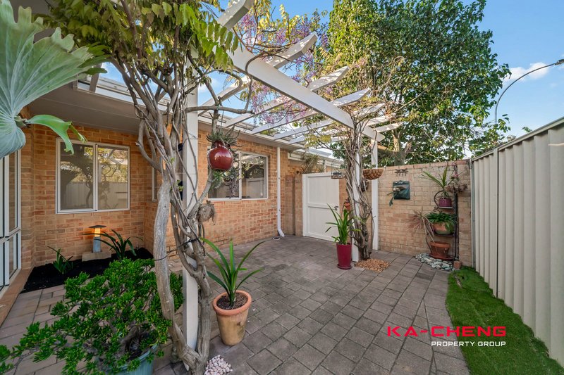 Photo - 1 Yoondarn Elbow , Wattle Grove WA 6107 - Image 30