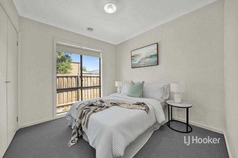 Photo - 1 Youssef Way, Williams Landing VIC 3027 - Image 12