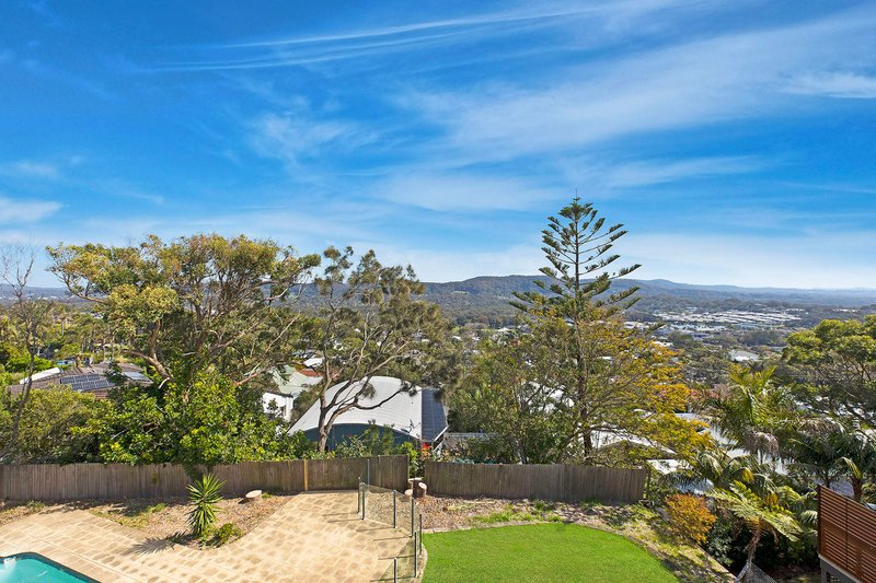 Photo - 1 Yumbool Close, Forresters Beach NSW 2260 - Image 13