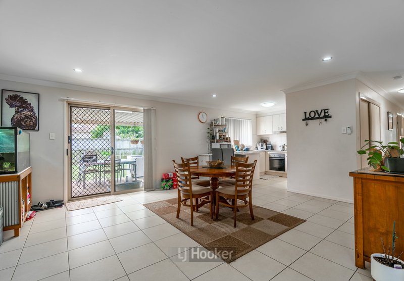 Photo - 1 Zachary Court, Hillcrest QLD 4118 - Image 5