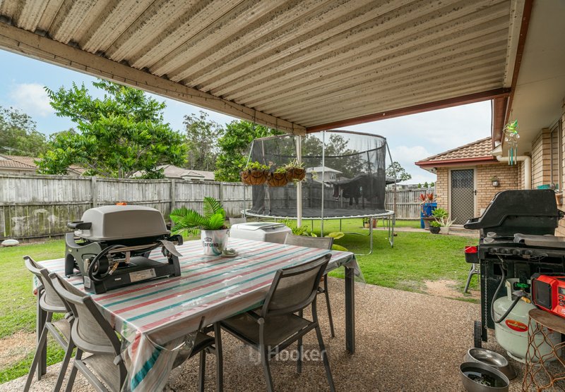 Photo - 1 Zachary Court, Hillcrest QLD 4118 - Image 13