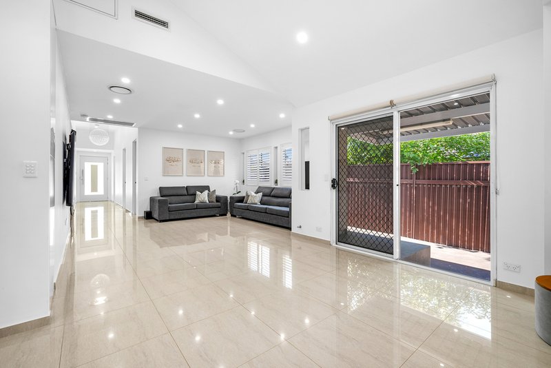 Photo - 1 Zillah Street, Merrylands NSW 2160 - Image 7