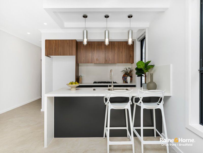 Photo - 10 & 10A Ranch Street, Austral NSW 2179 - Image 4