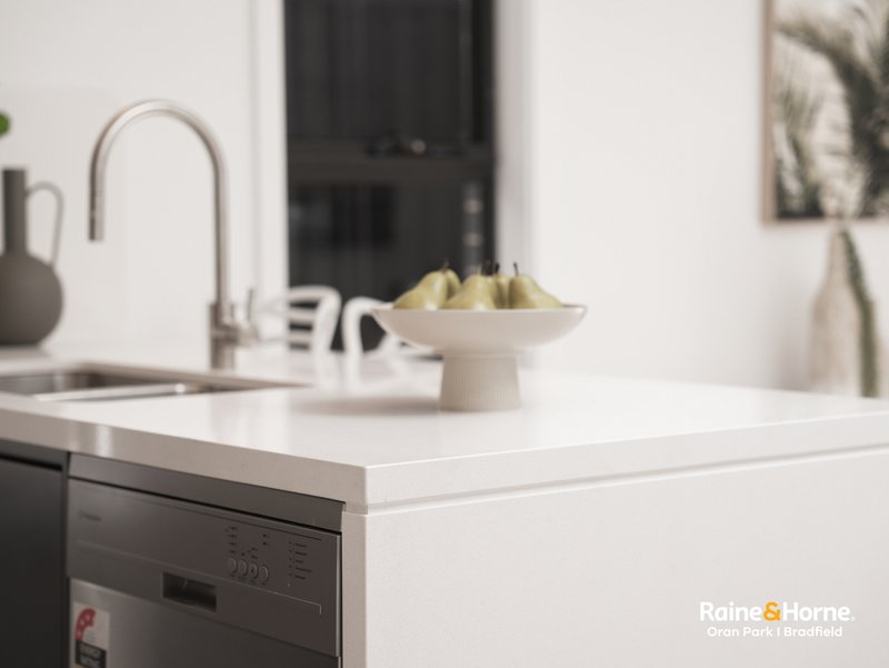 Photo - 10 & 10A Ranch Street, Austral NSW 2179 - Image 9