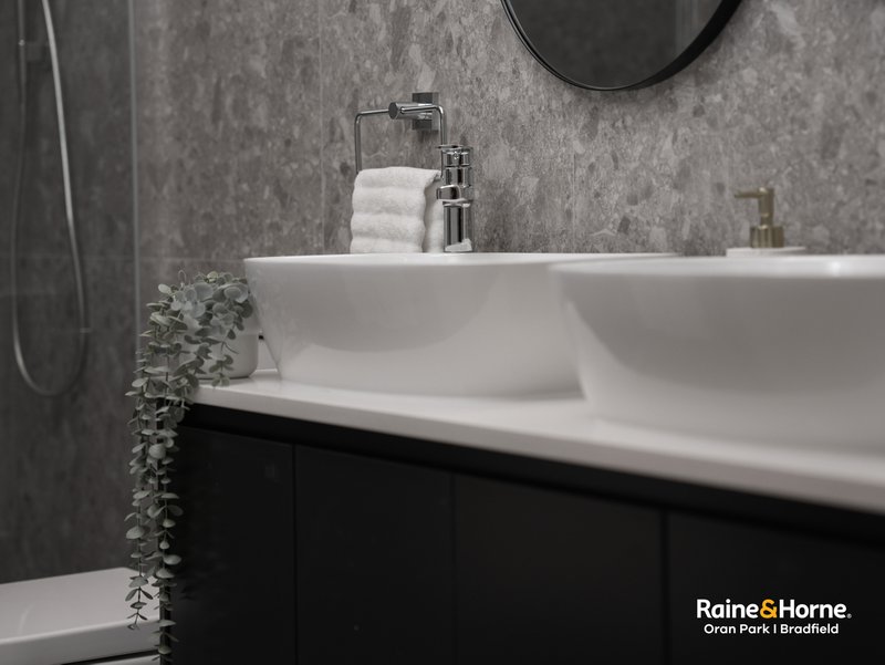 Photo - 10 & 10A Ranch Street, Austral NSW 2179 - Image 13