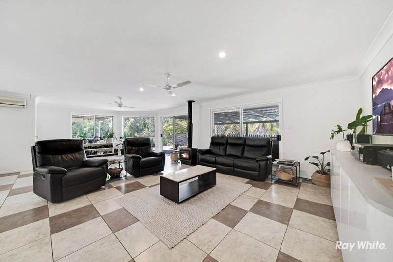 Photo - 10-12 Enkleman Road, Yatala QLD 4207 - Image 6