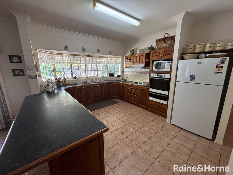 Photo - 10-14 Hodge Street, Kingaroy QLD 4610 - Image 8