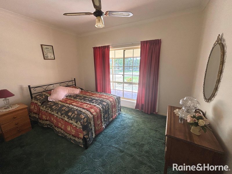 Photo - 10-14 Hodge Street, Kingaroy QLD 4610 - Image 18