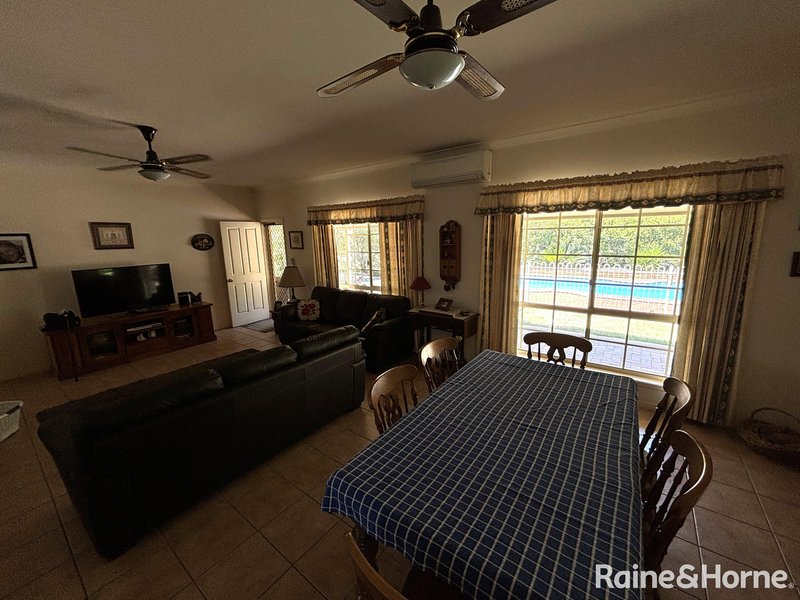 Photo - 10-14 Hodge Street, Kingaroy QLD 4610 - Image 24