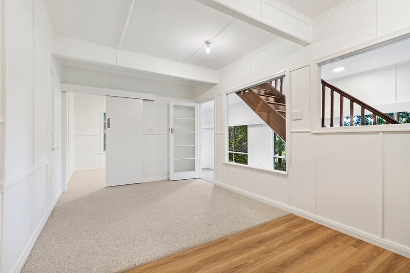 Photo - 10-14 Palm Grove Avenue, Tamborine Mountain QLD 4272 - Image 13