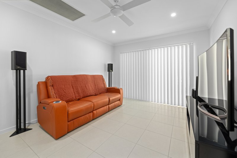 Photo - 10-22 Gainsborough Drive, D'Aguilar QLD 4514 - Image 11