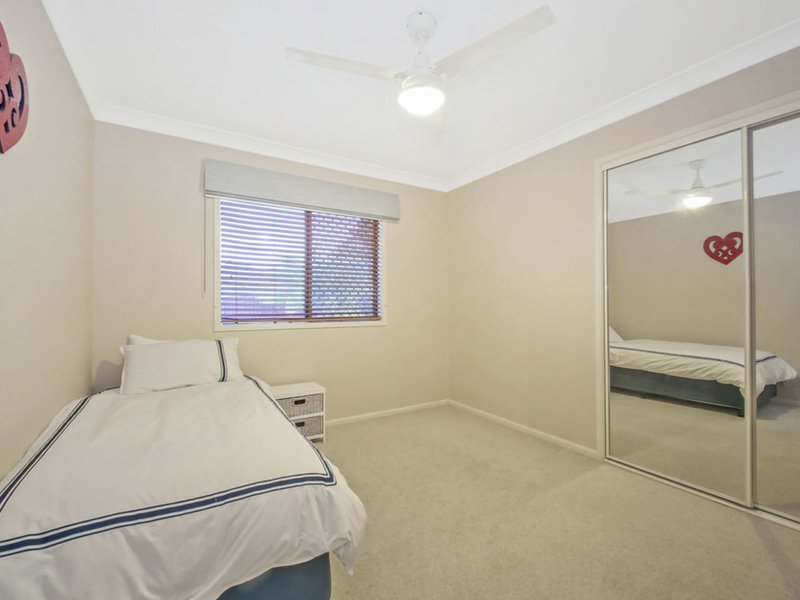 Photo - 10 Abbot Street, North Lakes QLD 4509 - Image 9