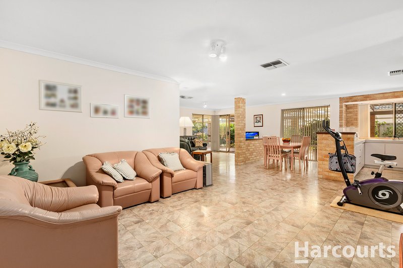 Photo - 10 Abbotswood Parkway, Erskine WA 6210 - Image 5