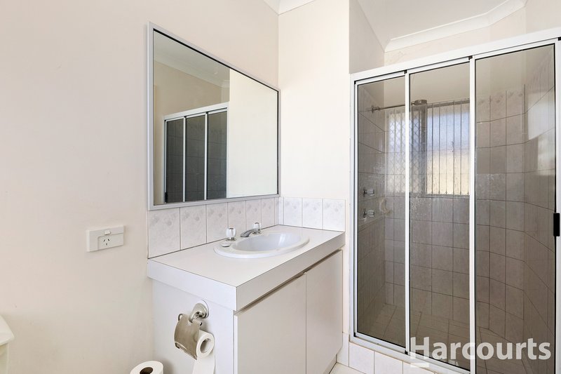 Photo - 10 Abbotswood Parkway, Erskine WA 6210 - Image 8