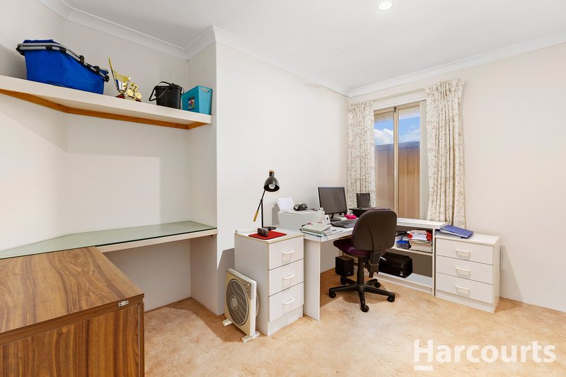 Photo - 10 Abbotswood Parkway, Erskine WA 6210 - Image 10