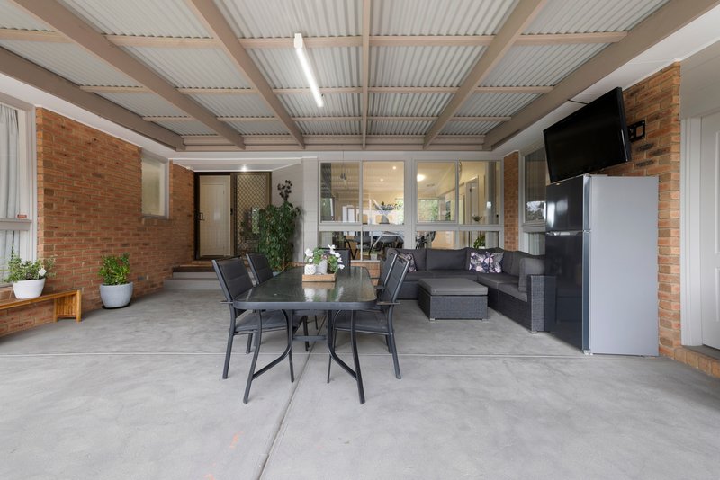 Photo - 10 Adam Close, Rowville VIC 3178 - Image 18