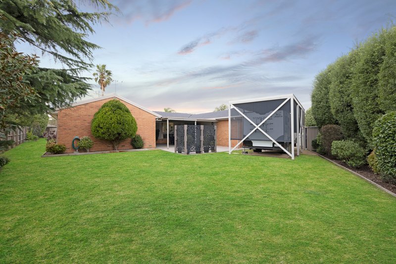 Photo - 10 Adam Close, Rowville VIC 3178 - Image 23