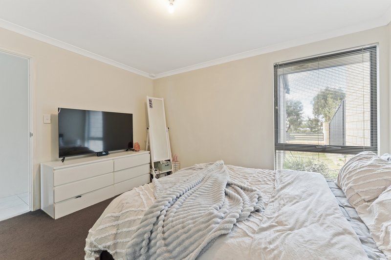 Photo - 10 Addison Avenue, Baldivis WA 6171 - Image 11