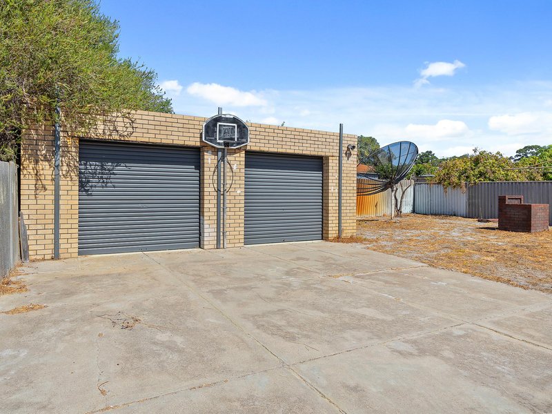 Photo - 10 Addlestone Road, Morley WA 6062 - Image 19