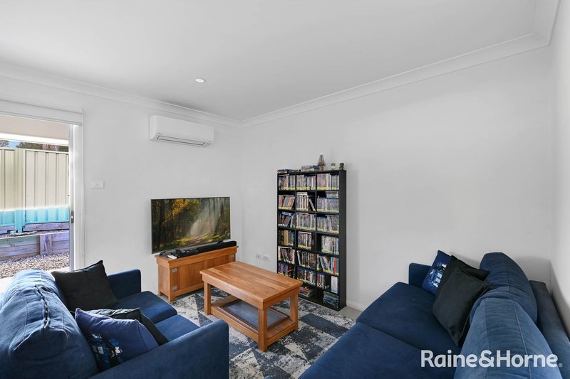 Photo - 10 Adele Close, Nowra NSW 2541 - Image 11