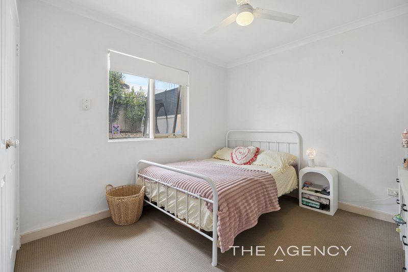 Photo - 10 Akera Close, Hillarys WA 6025 - Image 23