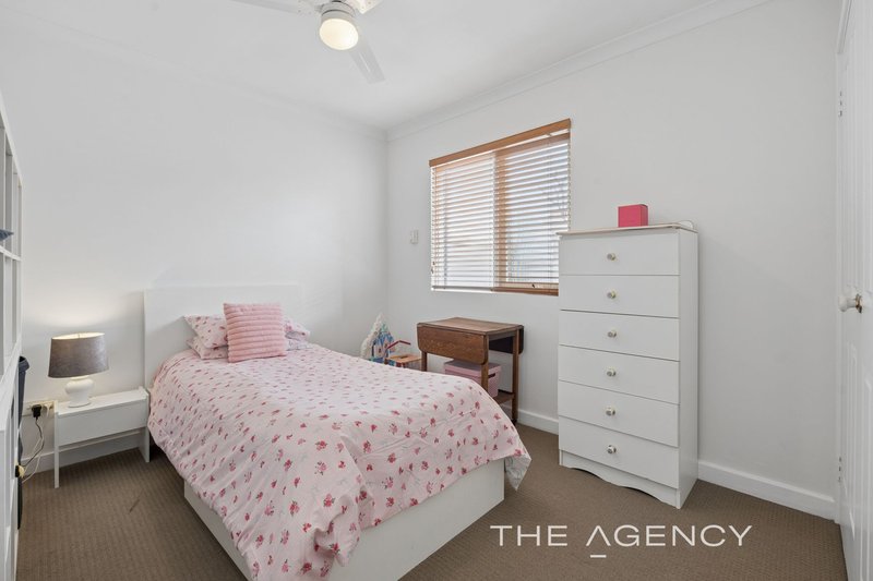 Photo - 10 Akera Close, Hillarys WA 6025 - Image 25