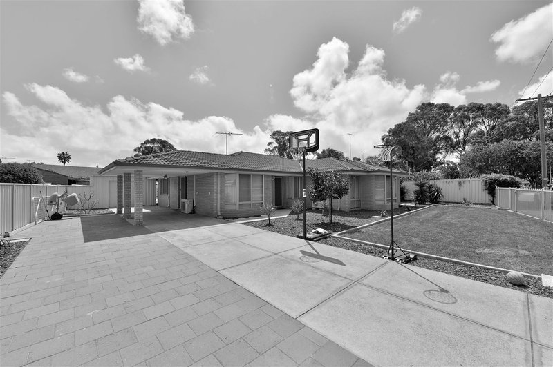 10 Albermarle Close, Coodanup WA 6210