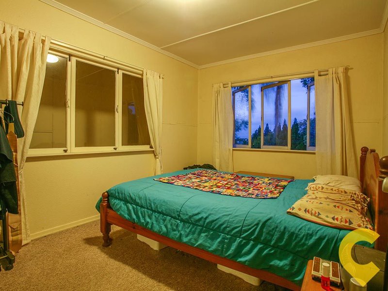 Photo - 10 Alcester Street, Grange QLD 4051 - Image 14