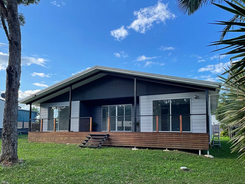 10 Alexander Street, Macleay Island QLD 4184