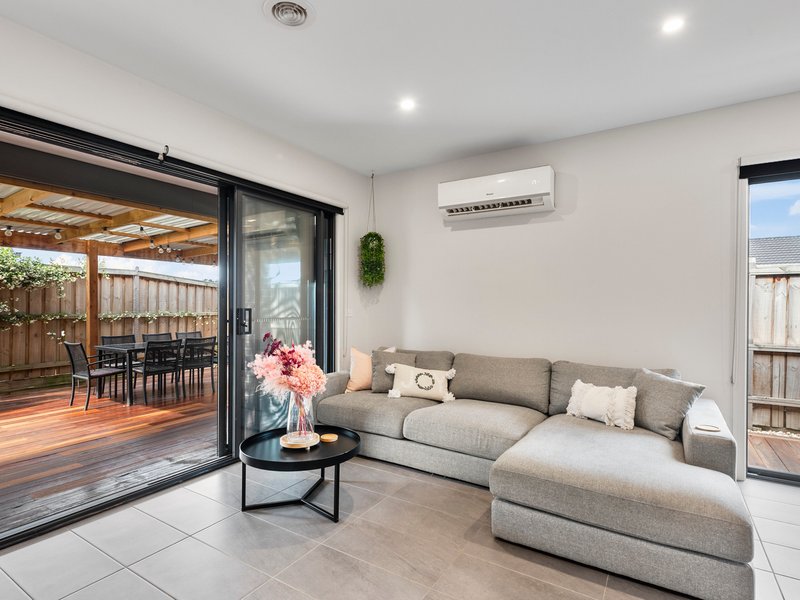 Photo - 10 Alexandro Grove, Hastings VIC 3915 - Image 4