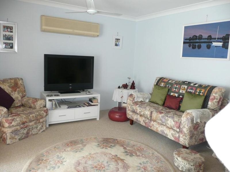 Photo - 10 Allambie Close, Taree NSW 2430 - Image 4