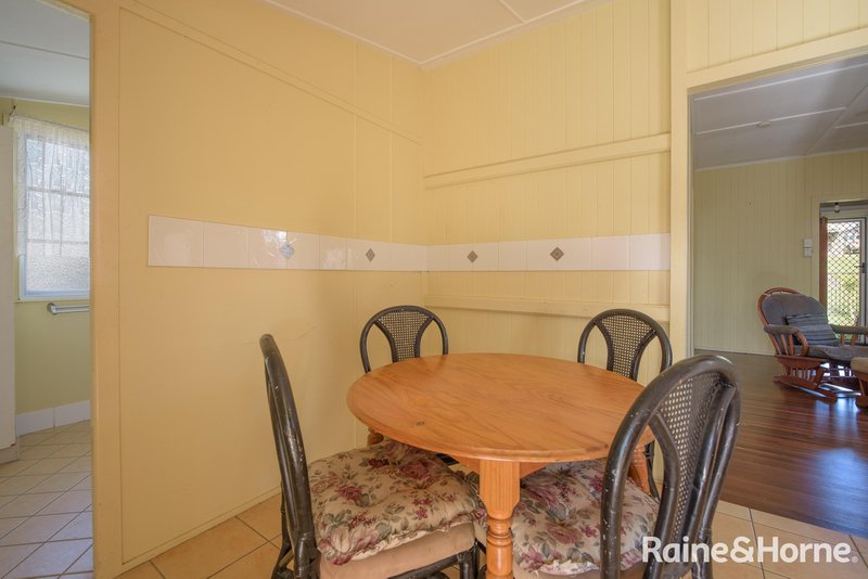 Photo - 10 Allison Street, West Gladstone QLD 4680 - Image 4