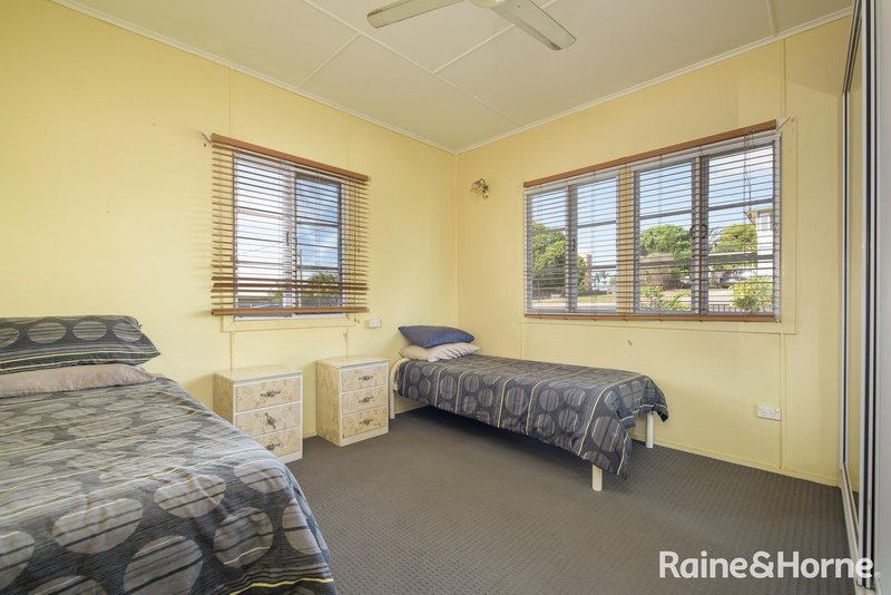 Photo - 10 Allison Street, West Gladstone QLD 4680 - Image 8