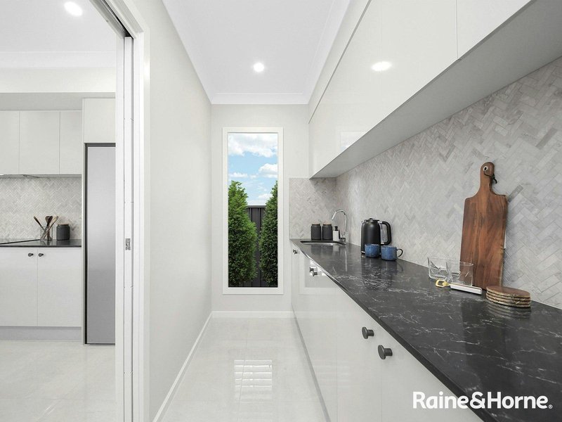 Photo - 10 Allott Street, Marsden Park NSW 2765 - Image 6