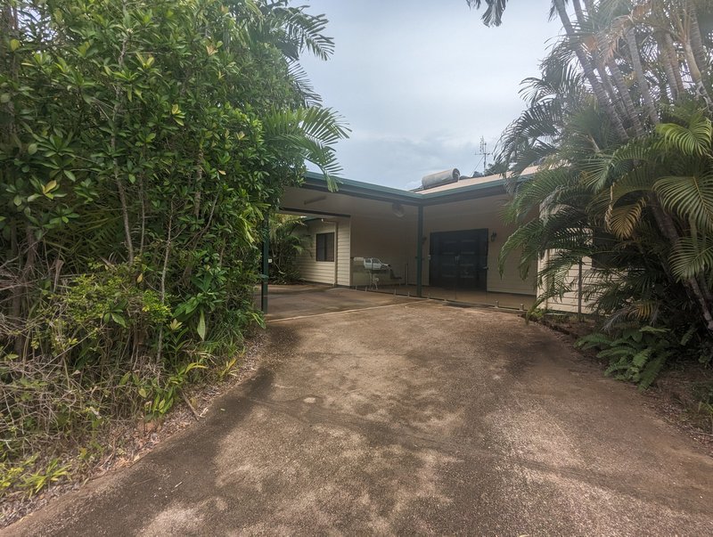 Photo - 10 Alstonia Drive, Nanum QLD 4874 - Image 4