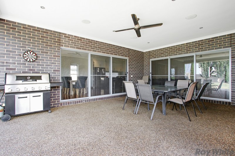 Photo - 10 Amber Avenue, Benalla VIC 3672 - Image 11