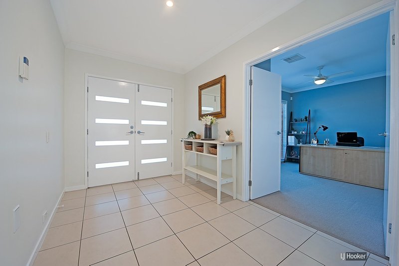 Photo - 10 Amber Close, Mango Hill QLD 4509 - Image 3