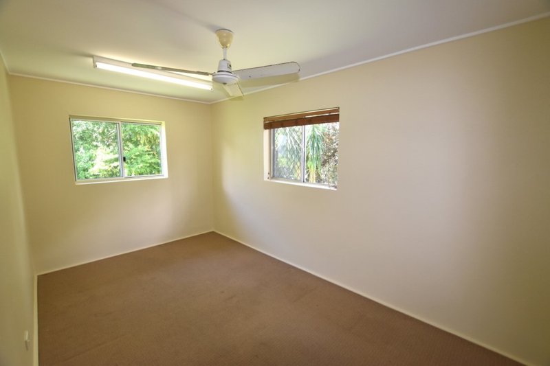 Photo - 10 Amelia Street, West Gladstone QLD 4680 - Image 9