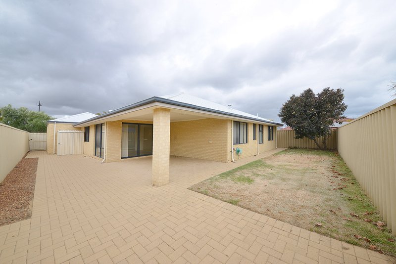 Photo - 10 Ammanford Crescent, Butler WA 6036 - Image 26