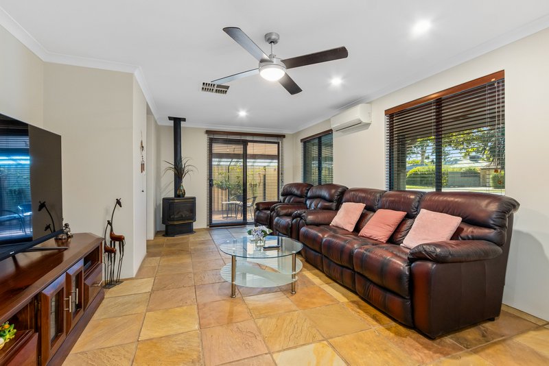 Photo - 10 Andell Place, Redcliffe WA 6104 - Image 4