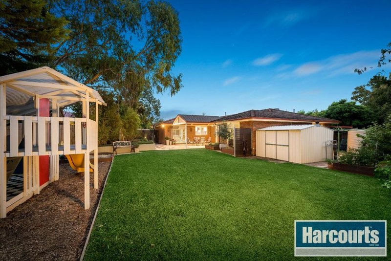 Photo - 10 Anderson Court, Wantirna South VIC 3152 - Image 9