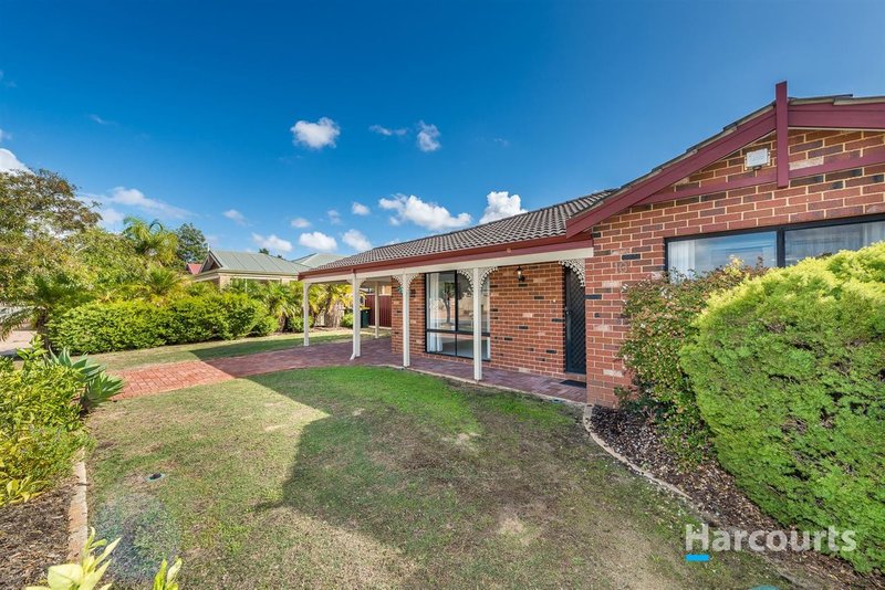 Photo - 10 Angophora Avenue, Ellenbrook WA 6069 - Image 2