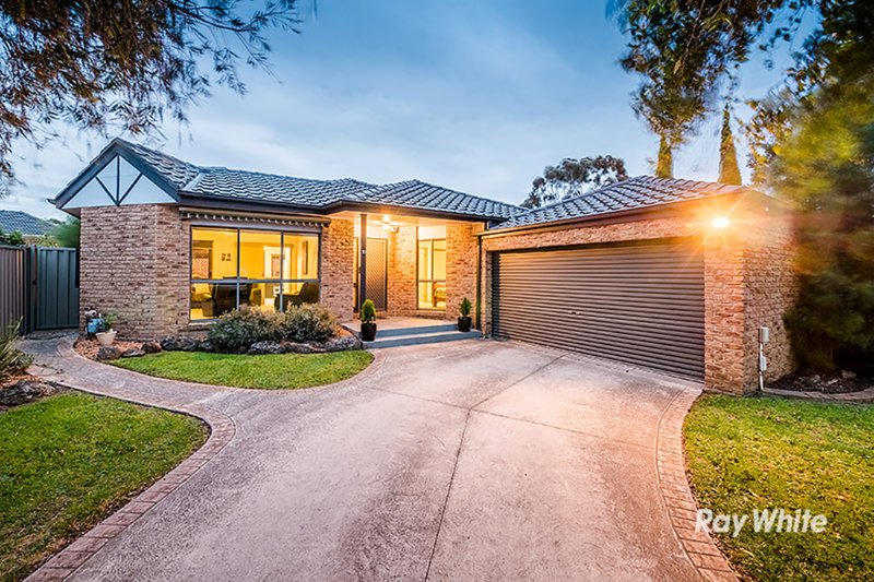 10 Annand Close, Cranbourne West VIC 3977