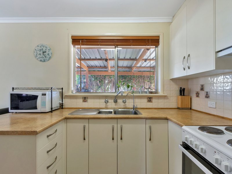 Photo - 10 Apex Avenue, Modbury North SA 5092 - Image 4