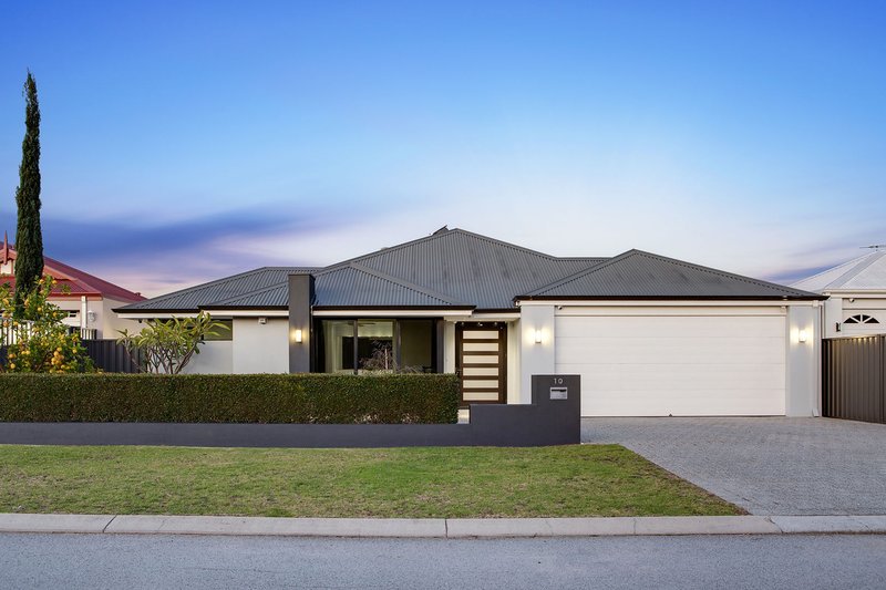 Photo - 10 Appaloosa Avenue, Darling Downs WA 6122 - Image 1