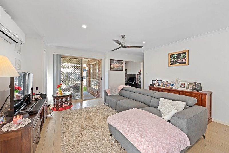 Photo - 10 Apple Circuit, Griffin QLD 4503 - Image 5