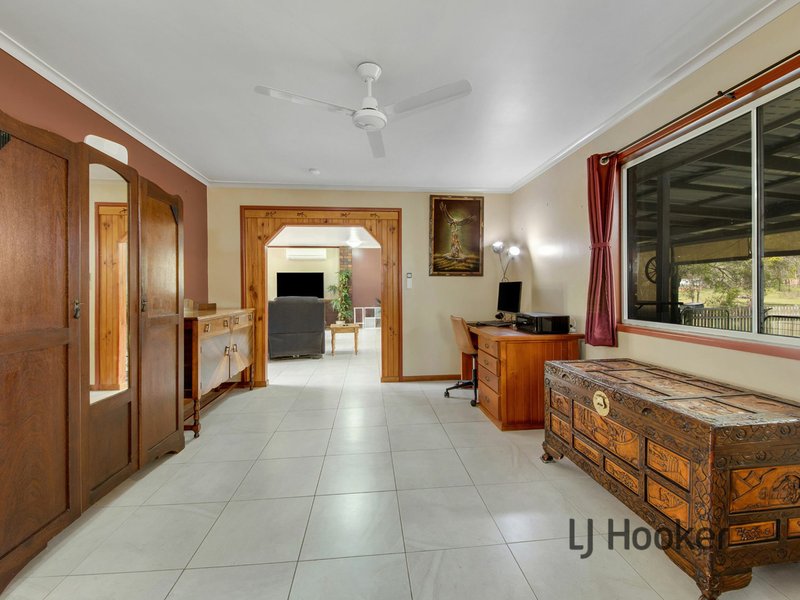 Photo - 10 Aquarius Avenue, River Ranch QLD 4680 - Image 12